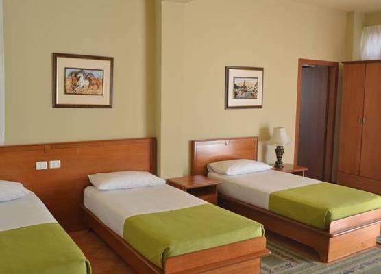 Hotel Dyrrah 1
