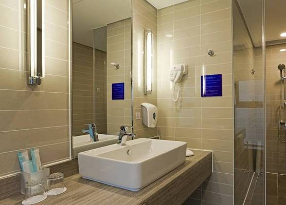 Holiday Inn Express Xi'an High-tech Zone by IHG 1
