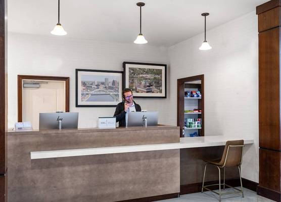 Staybridge Suites ROCHESTER UNIVERSITY by IHG 1