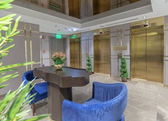Green Park Hotel 1