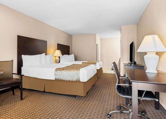 Best Western Forest Inn 1
