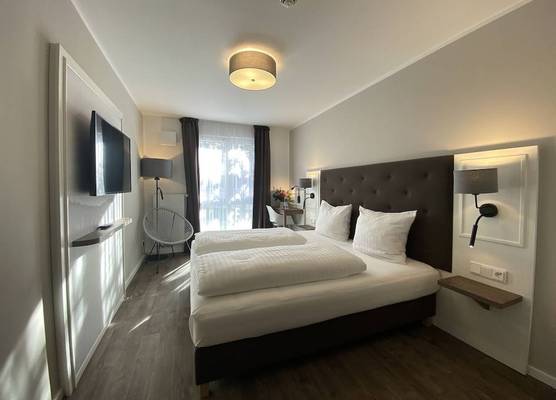 Signature East Hotel Falk 1