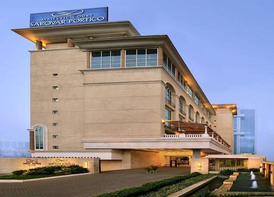 Majestic Court Sarovar Portico 1