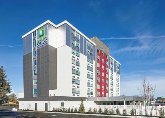 Holiday Inn Express RICHMOND - MIDTOWN by IHG 1