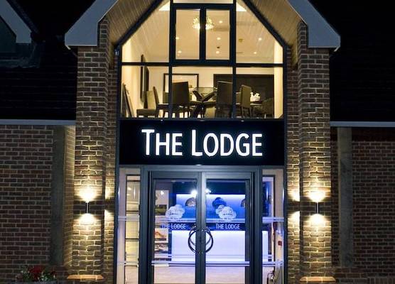 The Lodge at Kingswood 1