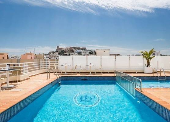 Hotel Royal Plaza 1