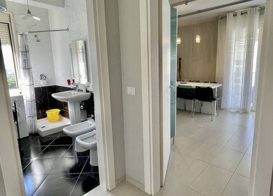 LUXURY RESIDENCE 1