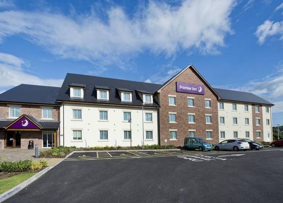 Premier Inn Abergavenny 1