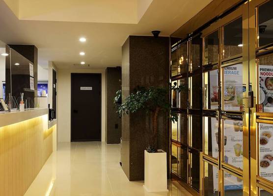 Hotel166 1