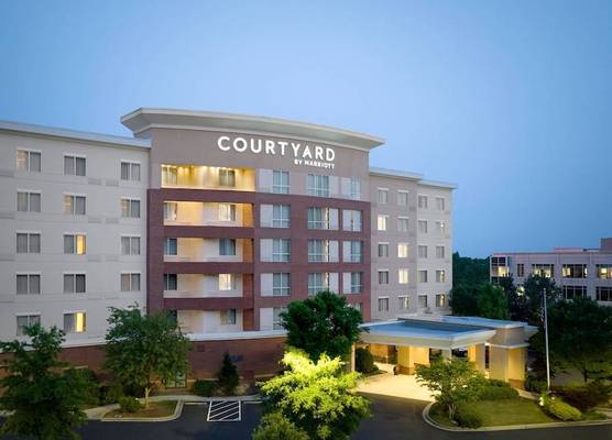 Courtyard by Marriott Atlanta NE/Duluth Sugarloaf 1