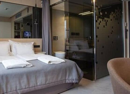 Ilonn Hotel 1