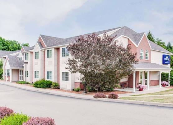 Microtel Inn & Suites by Wyndham Olean 1