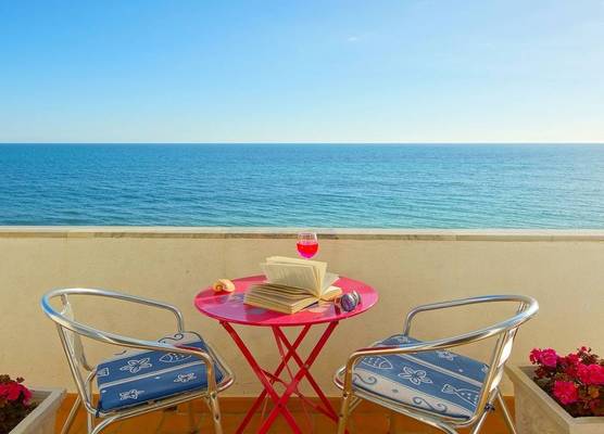 Inn The Beach Apartments by Seareen 1