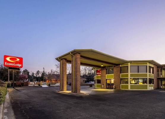 Econo Lodge Whiteville 1