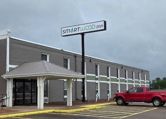 Smartwood Inn 1