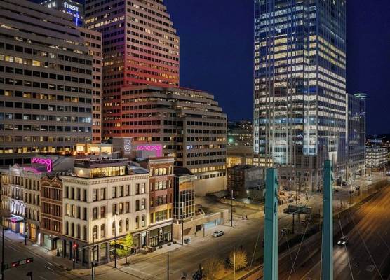Moxy Cincinnati Downtown 1
