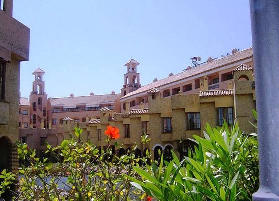 Hotel & Apartamentos Bahía Sur 1
