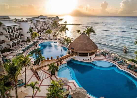 Wyndham Alltra Playa del Carmen Adults Only All Inclusive 1