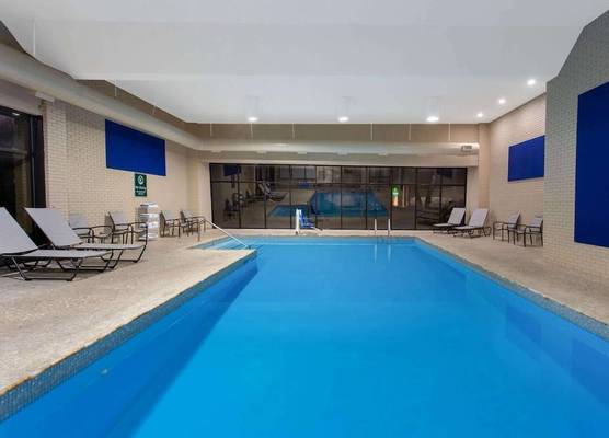 La Quinta by Wyndham Effingham 1