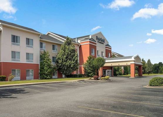 Fairfield Inn and Suites by Marriott Marion 1