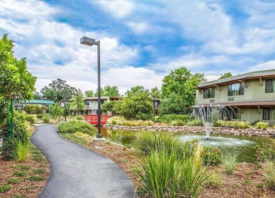 Gaia Hotel & Spa Redding, an Ascend Collection Hotel 1