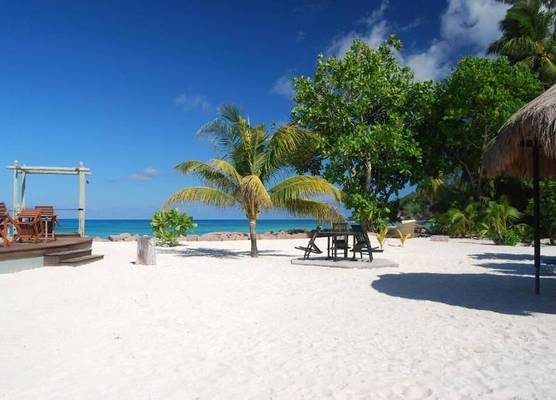 The Islander Hotel 1