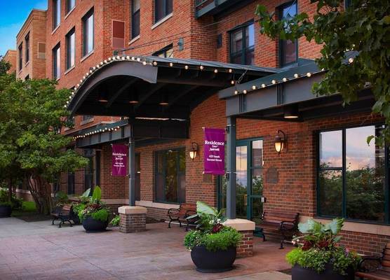 Residence Inn Minneapolis Downtown at The Depot 1