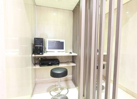 SureStay Plus Hotel by Best Western Shin-Osaka 1