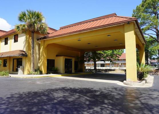 Fairview Inn & Suites Mobile 1