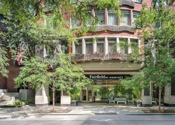 Fairfield Inn and Suites Chicago Downtown/ Magnificent Mile 1