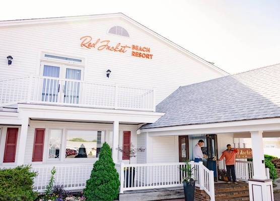 Red Jacket Beach Resort 1