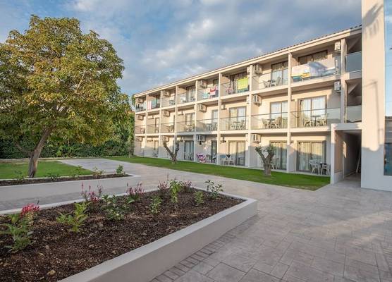 Hotel Papillon 1