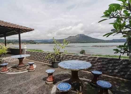 Baruna Lakeside View 1