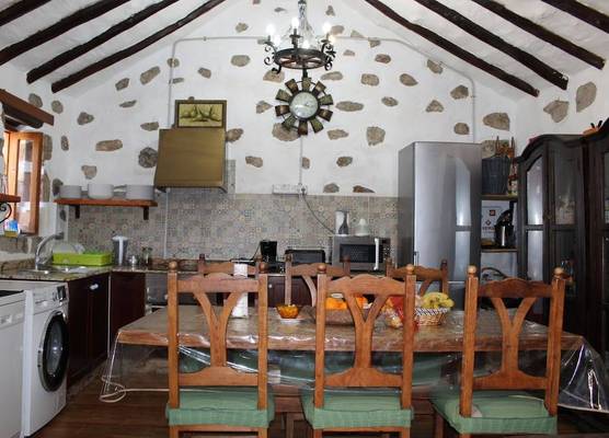 La Piedra Viva Agüimes , Siete hermanos 1