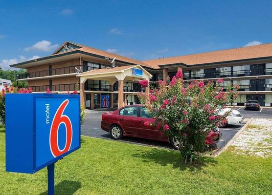 Motel 6-Macon, GA 1