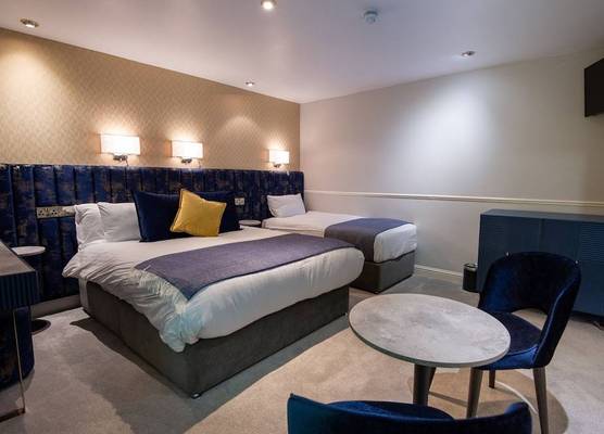 Woodenbridge Hotel 1