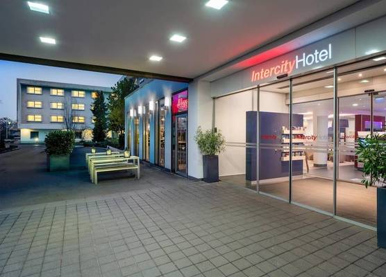 IntercityHotel Frankfurt Airport Terminal 3 1