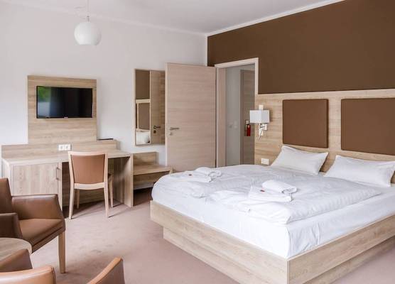 Hotel zur Ostsee 1