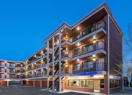 Travelodge by Wyndham Reno 1