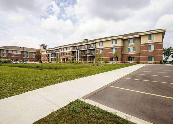 MainStay Suites Madison - Monona 1