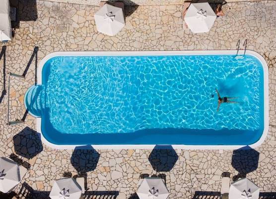 Aurora Beach Hotel 1
