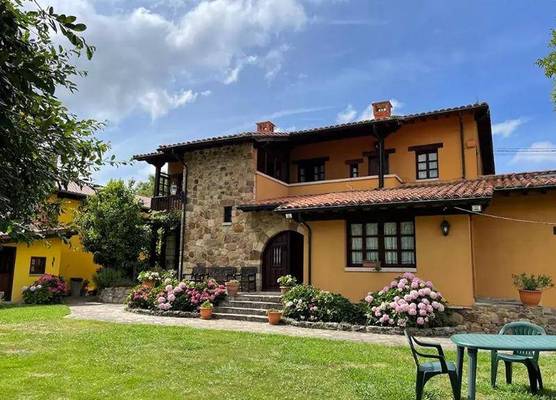 Apartamentos Santillana - Mijares 3000 1
