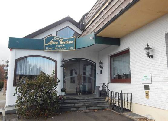 Land-gut-Hotel Zum alten Forsthaus - Aufladestation für Elektroautos 1