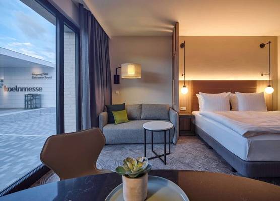 Adina Apartment Hotel Cologne 1