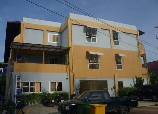 The Lounge - Hostel 1