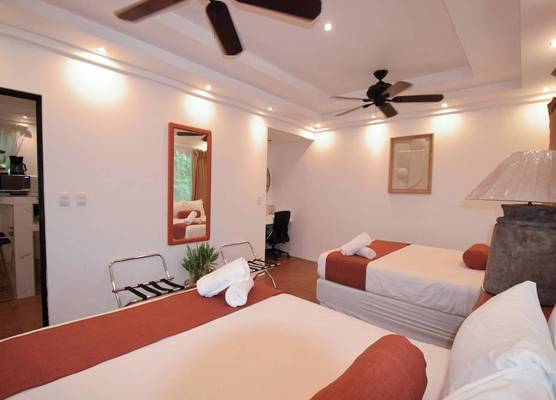 Maravida Social Hotel by Crazy Monkey 1