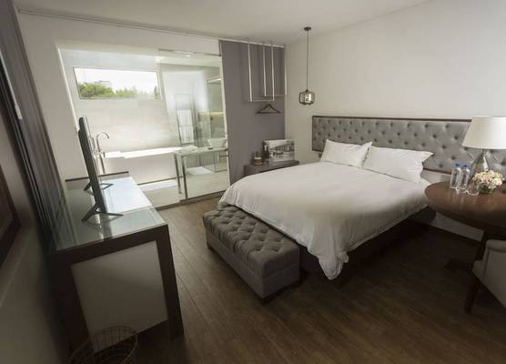 Cosmopolitano Hotel Boutique 1