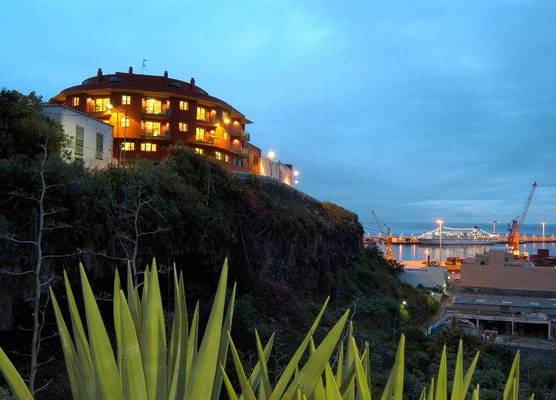 Aparthotel El Galeón 1