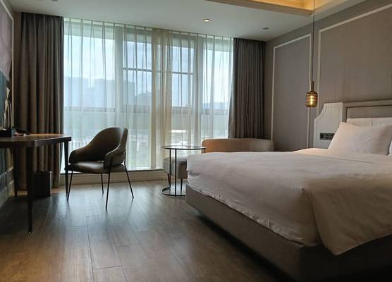Mercure Hangzhou Xixi Wetland 1