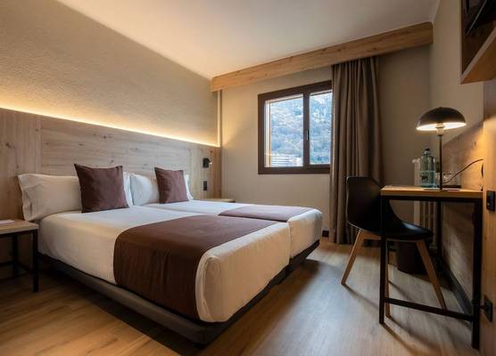 Hotel Comtes d'Urgell by Nexta 1